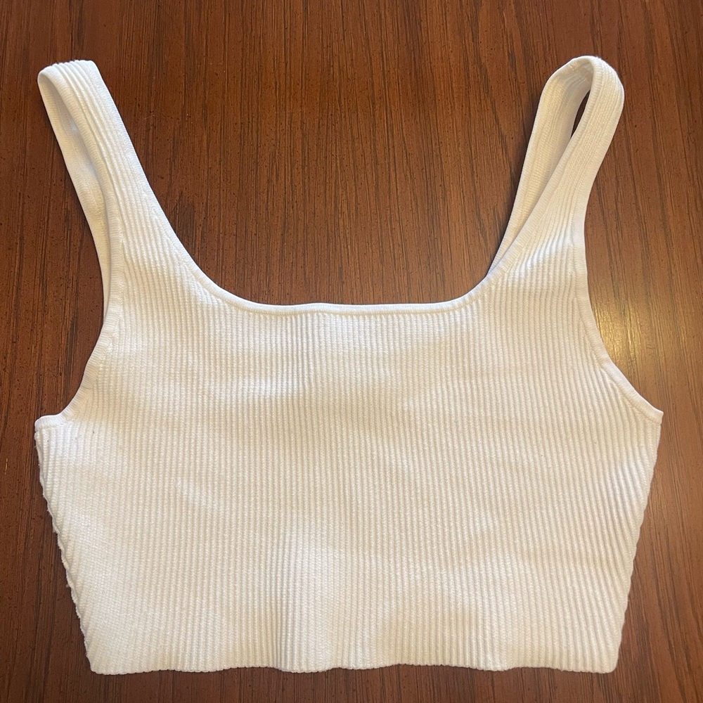 Babaton Sculpt Knit Cropped Tank